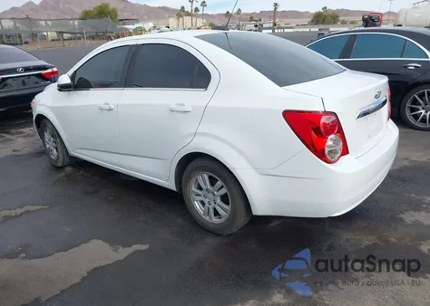 2016 Chevrolet Sonic Lt Auto из США, поврежденный, VIN 1G1JC5SH0G4121926